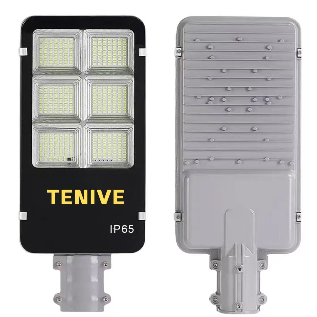 Lampe LED Solaire Automatique pour Éclairage Public